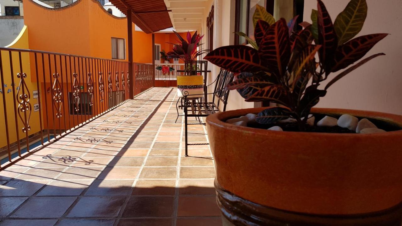 Отель El Jardin Del Eden Текискиапан Экстерьер фото